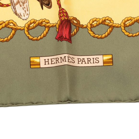 Pre-Loved Hermes Les Oiseaux du Roy Silk Scarf 90 - Picture 3 of 7